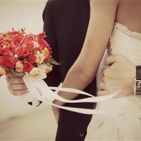 fwthumbmood-woman-man-wedding-holiday-flowers-bouquet-feelings-love-hd-wallpaper.jpg